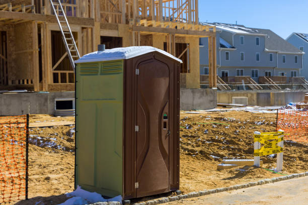 Best Porta potty rental near me  in Hines, OR