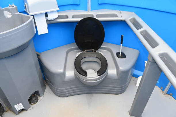 Portable restroom solutions in Hines, OR